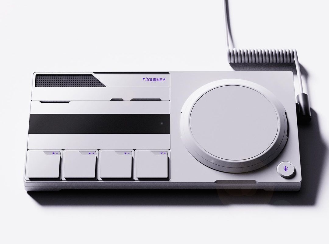 Minimal desktop audio controller with a large control dial